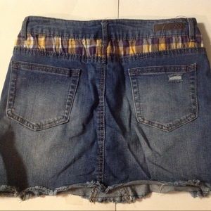 Size 7 Dollhouse skirt